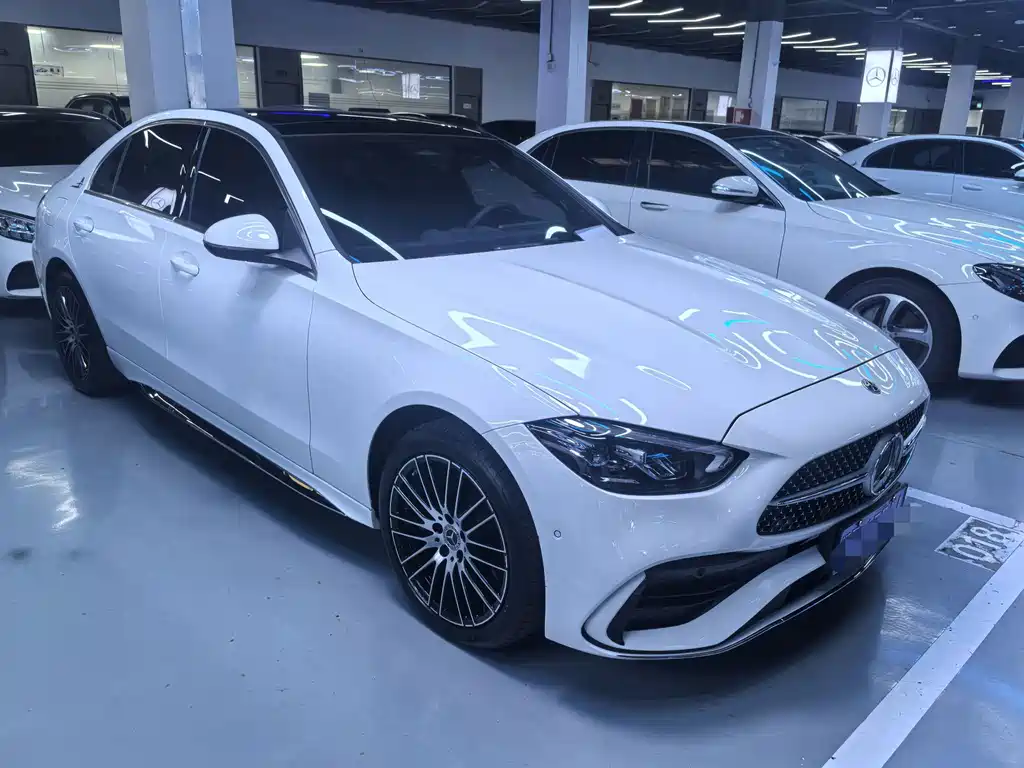 Mercedes-Benz C-Class 2025 — фото 2