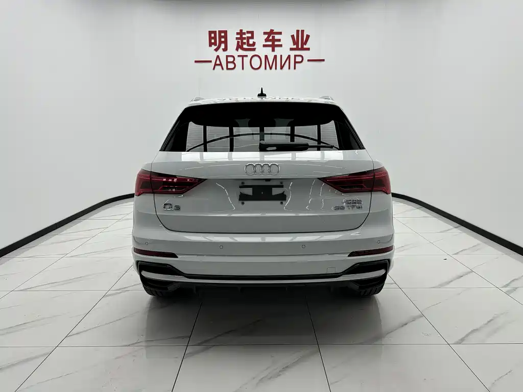 Audi Q3 2022 — фото 10