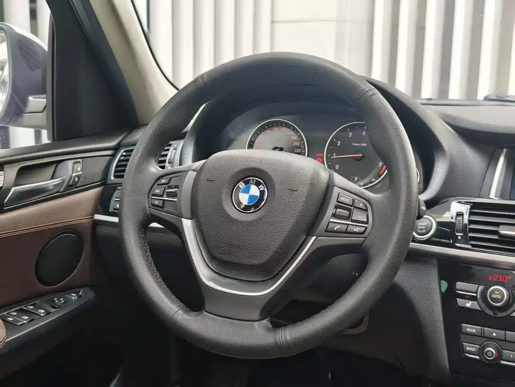 BMW X3 2017 — фото 10