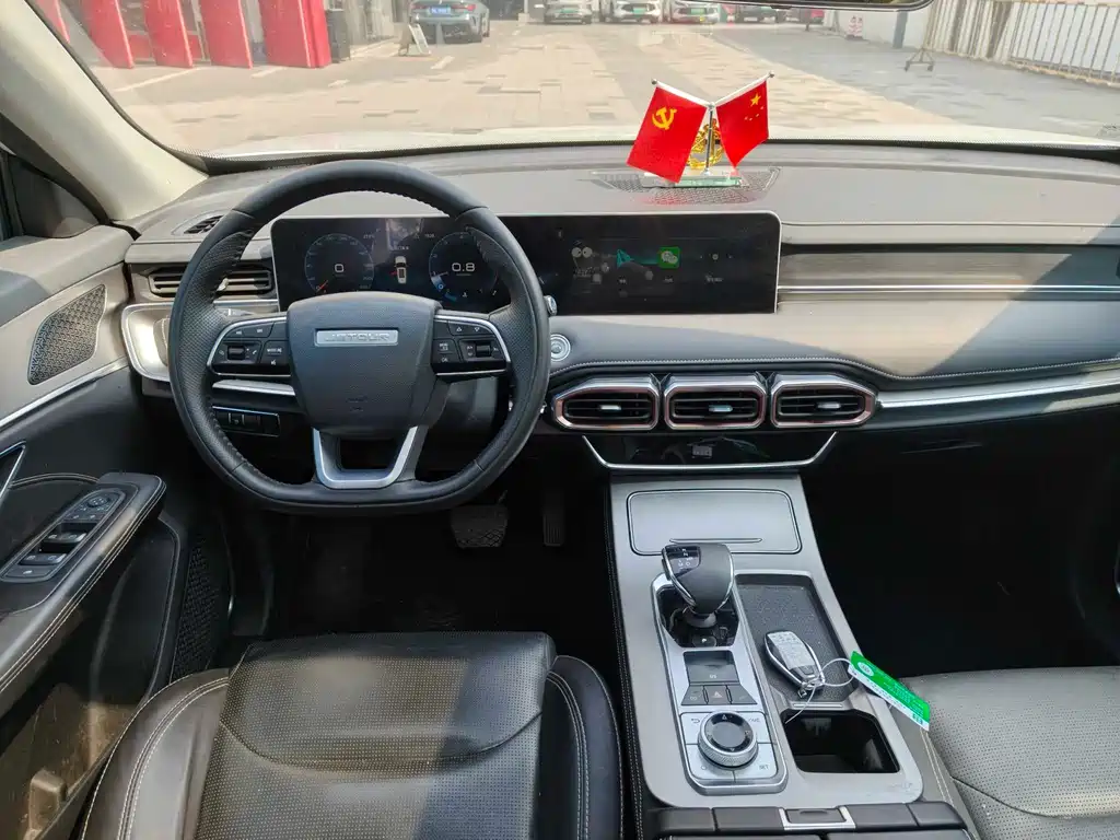 Jetour X70 PLUS 2023 — фото 10