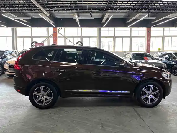 Volvo XC60 2015