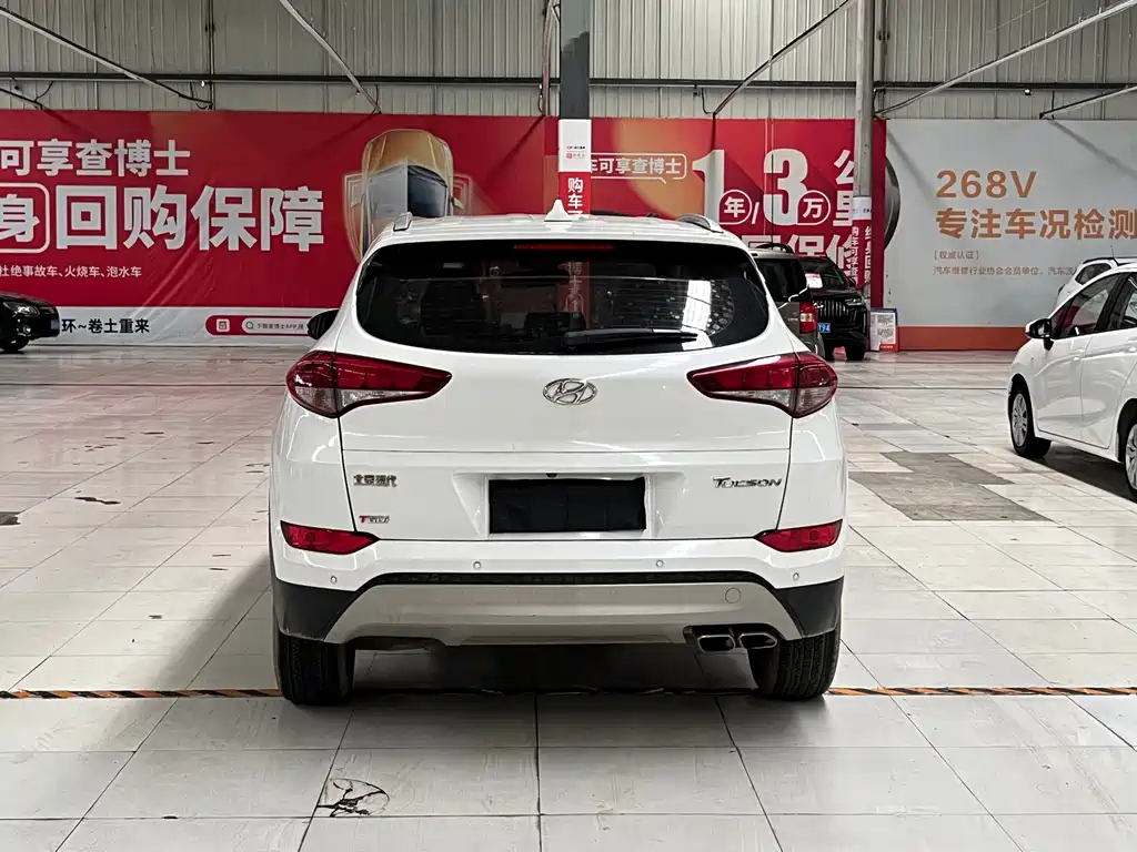 Hyundai Tucson 2017 — фото 16
