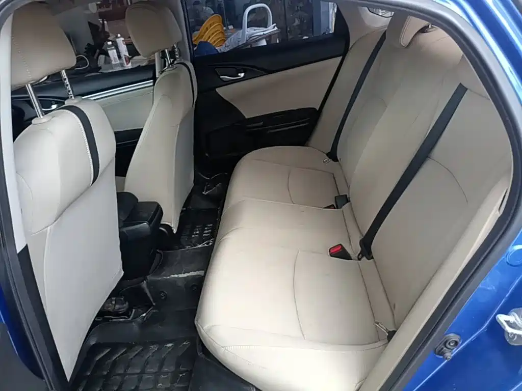 Honda Civic 2017 — фото 17