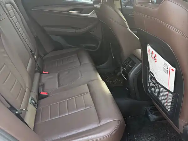 BMW X3 2021