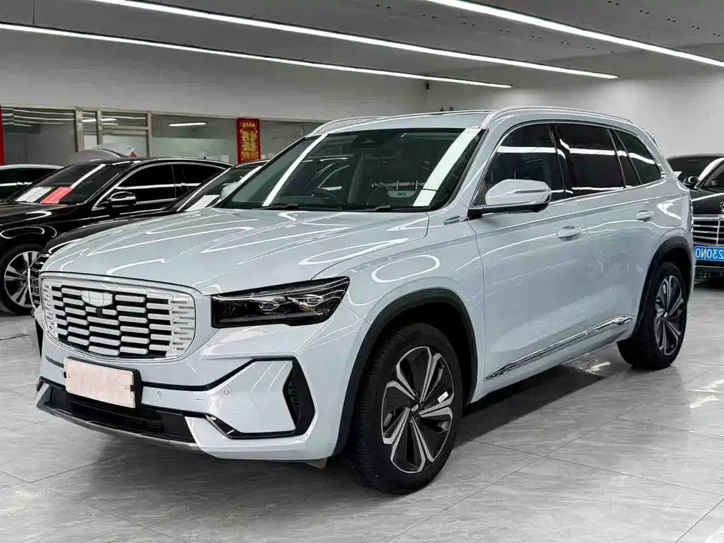 Geely Xingyue L 2023 — фото 1