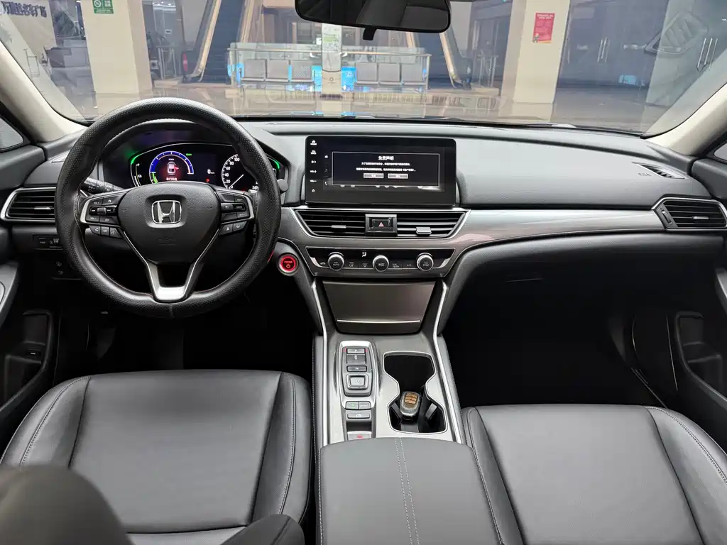 Honda Accord 2023 — фото 13