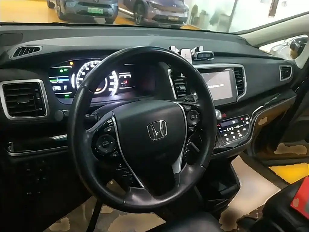 Honda Odyssey 2021 — фото 16