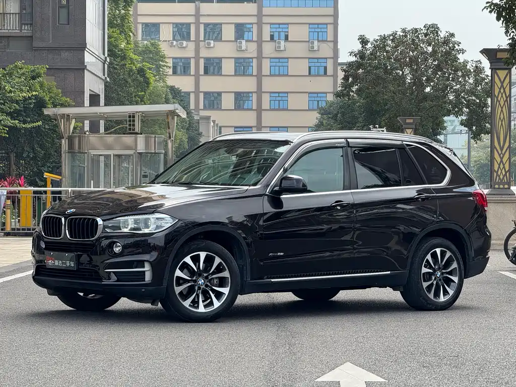 BMW X5 2014 — фото 1