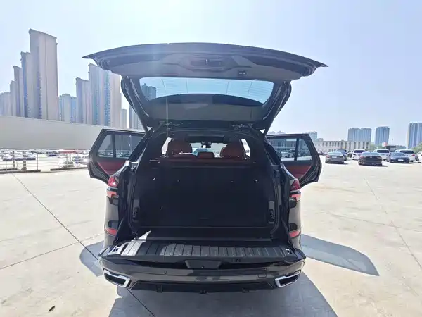 BMW X5 2025