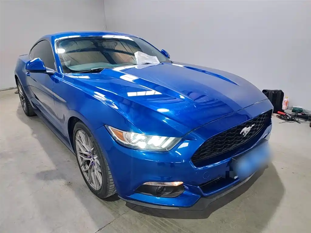 Ford Mustang 2018 — фото 3
