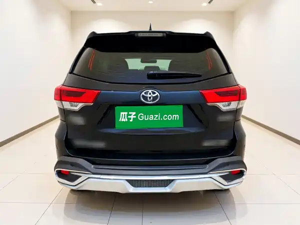 Toyota Highlander 2019