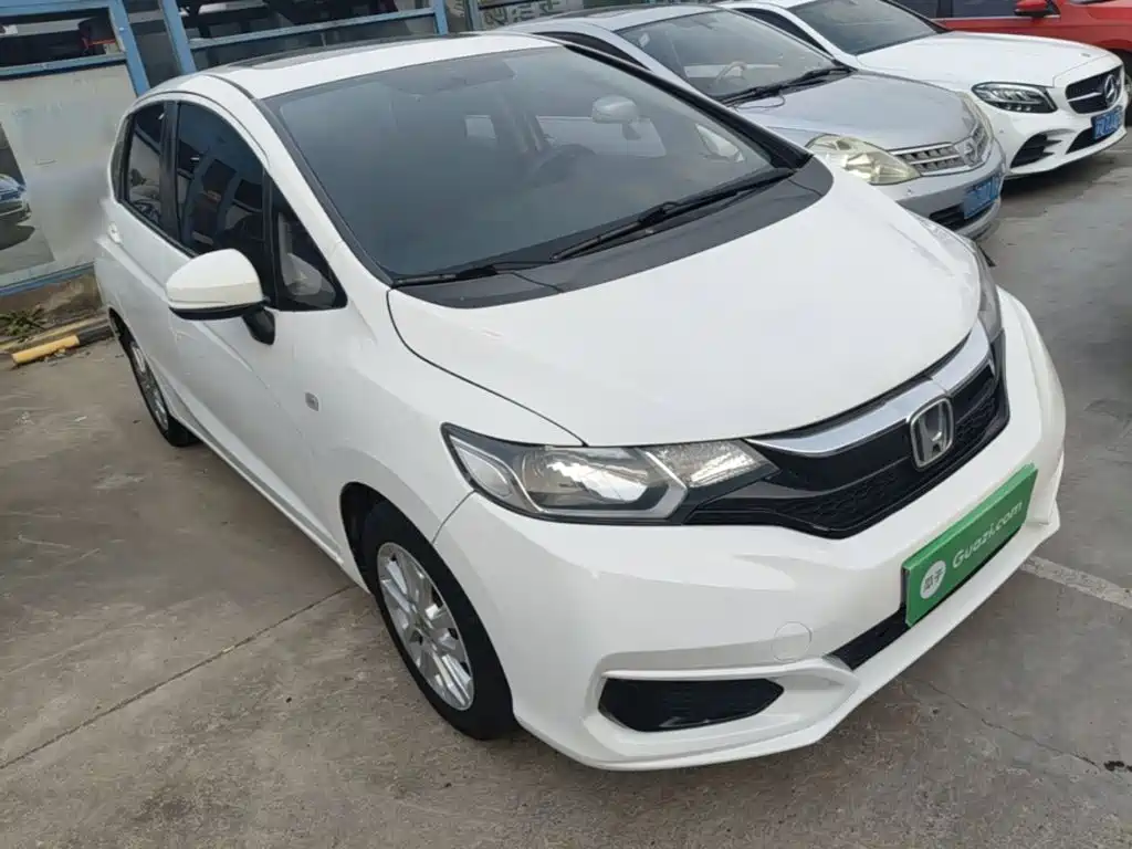 Honda Fit 2018 — фото 4