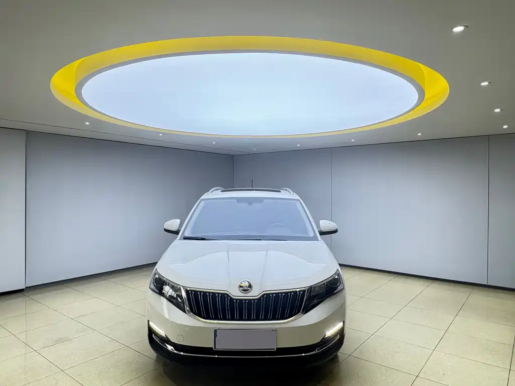 Skoda Kamiq 2022 — фото 2