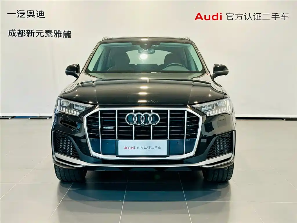 Audi Q7 2023 — фото 2