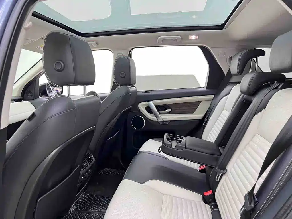 Land Rover Discovery Sport 2020 — фото 10