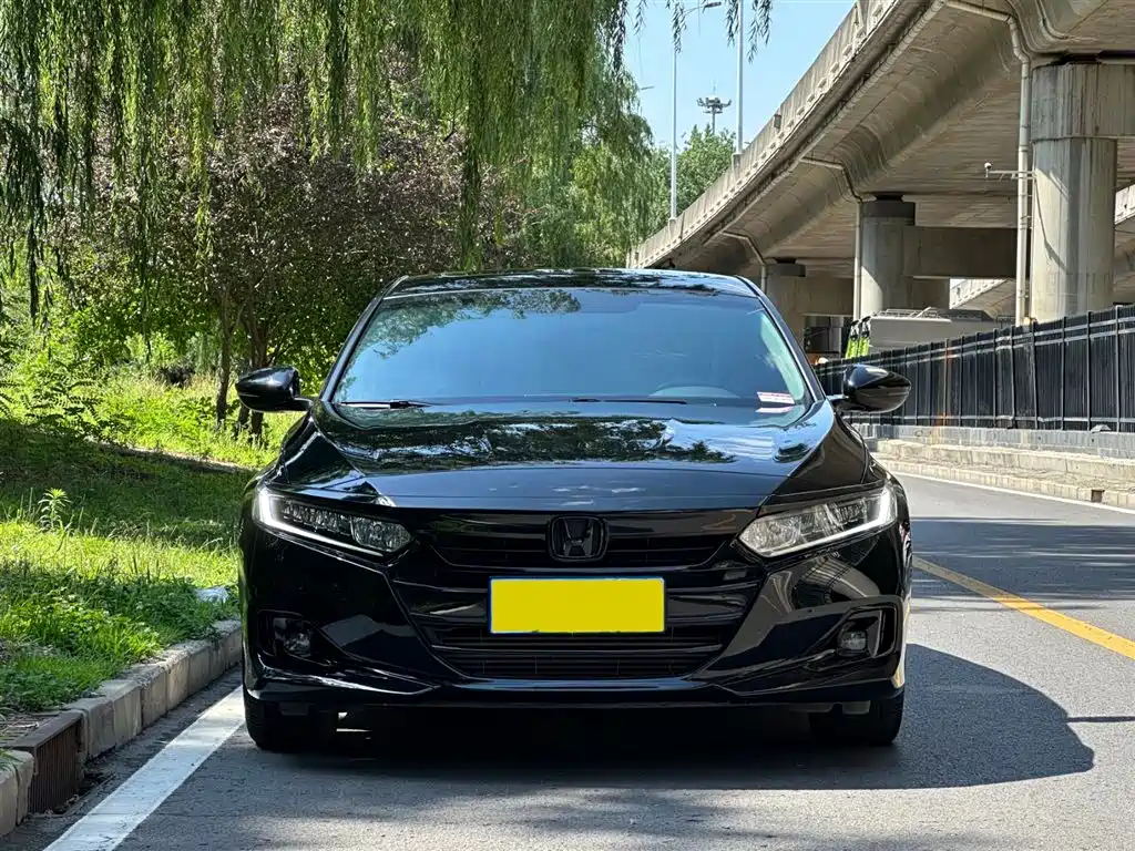 Honda Accord 2022 — фото 2