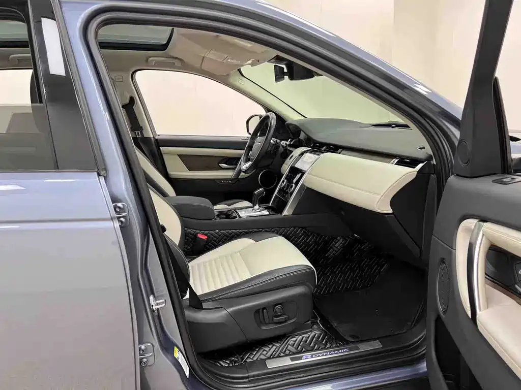 Land Rover Discovery Sport 2020 — фото 22