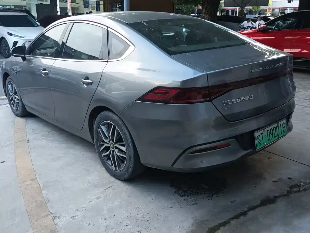 BYD Qin PLUS 2021 — фото 10