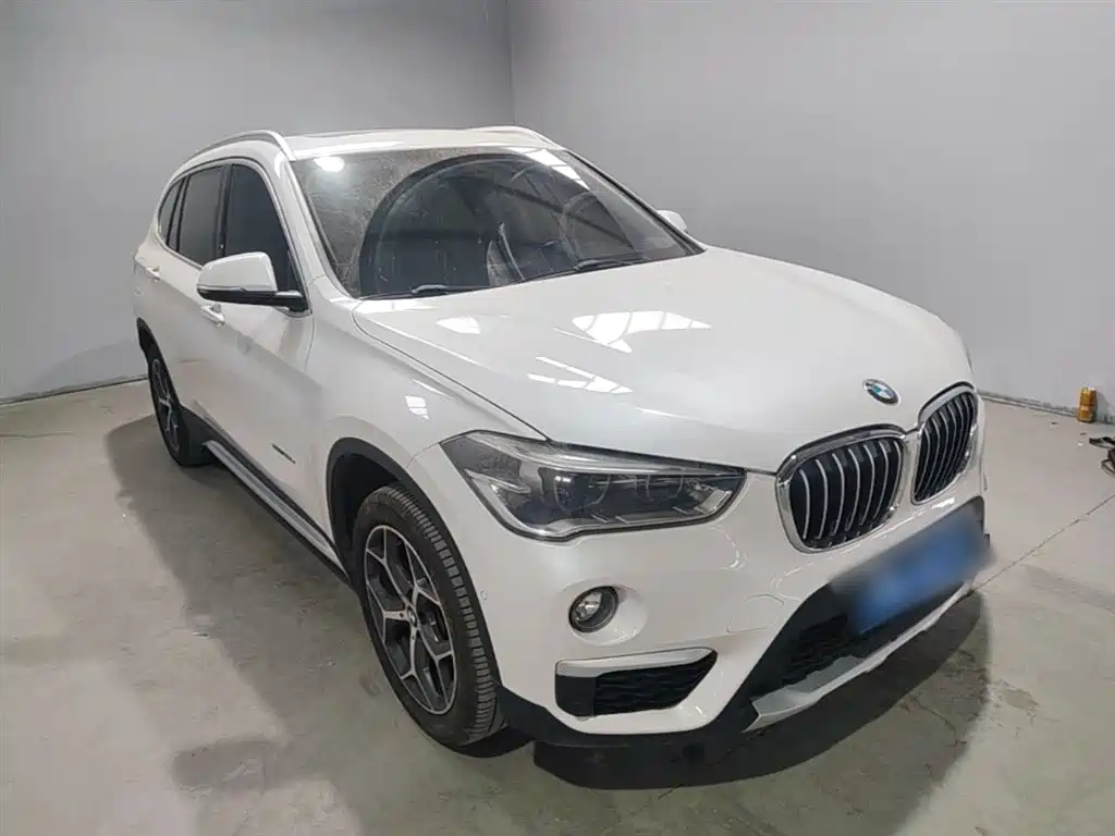 BMW X1 2017 — фото 4