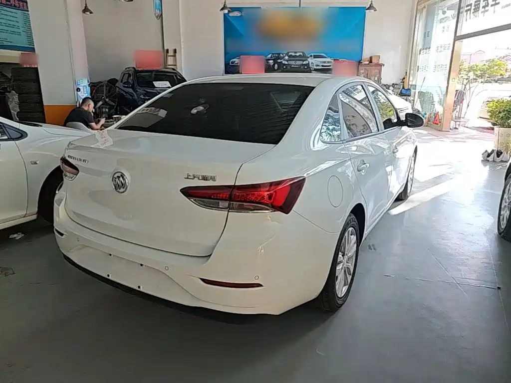 Buick Excelle 2021