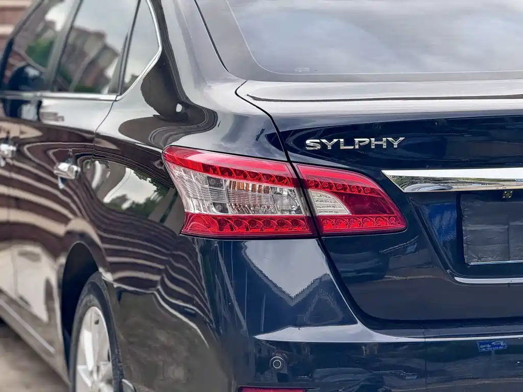 Nissan Sylphy 2015 — фото 13