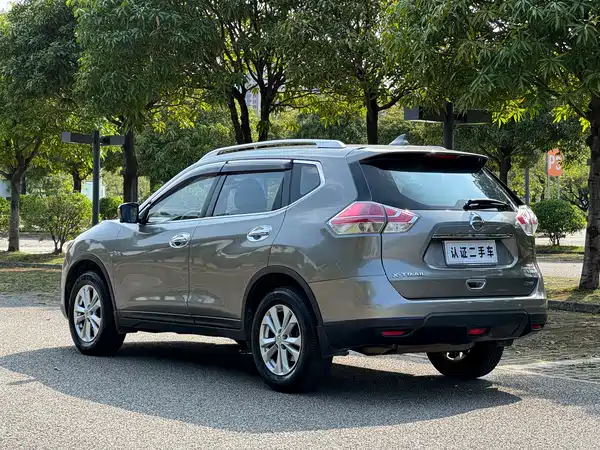 Nissan X-Trail 2014