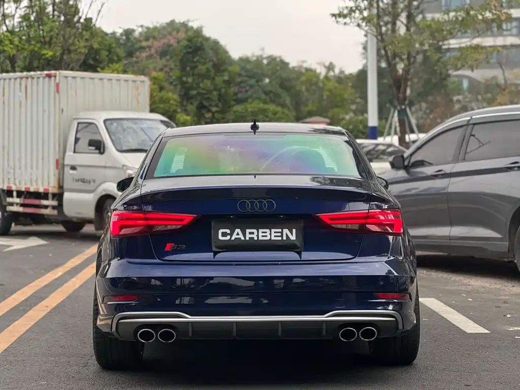 Audi S3 2018 — фото 19