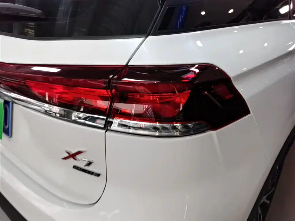 Changan X7 PLUS 2025 — фото 8