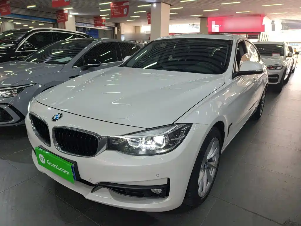 BMW 3 Series GT 2019