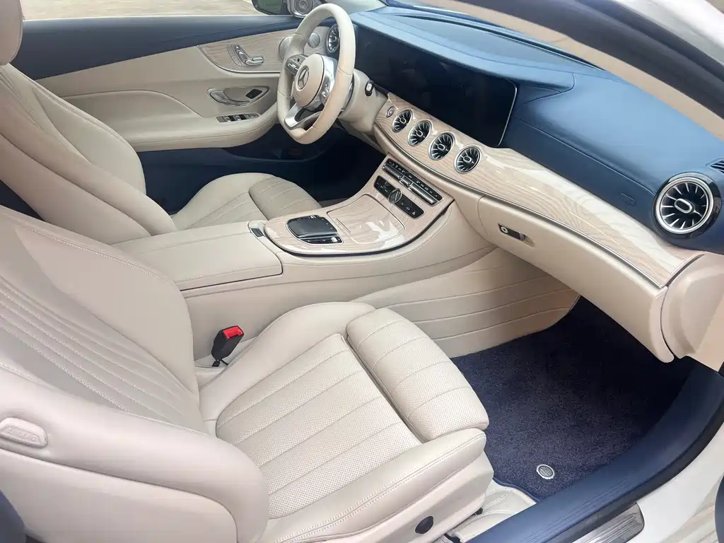 Mercedes-Benz E-Class 2020 — фото 20