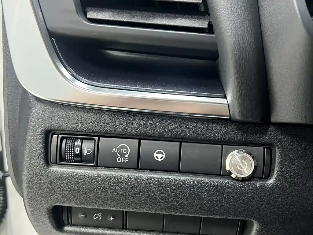 Nissan Qashqai 2023 — фото 10