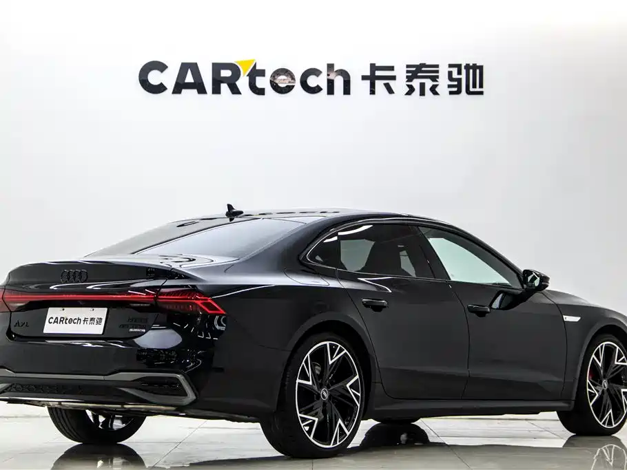 Audi A7L 2025 — фото 5