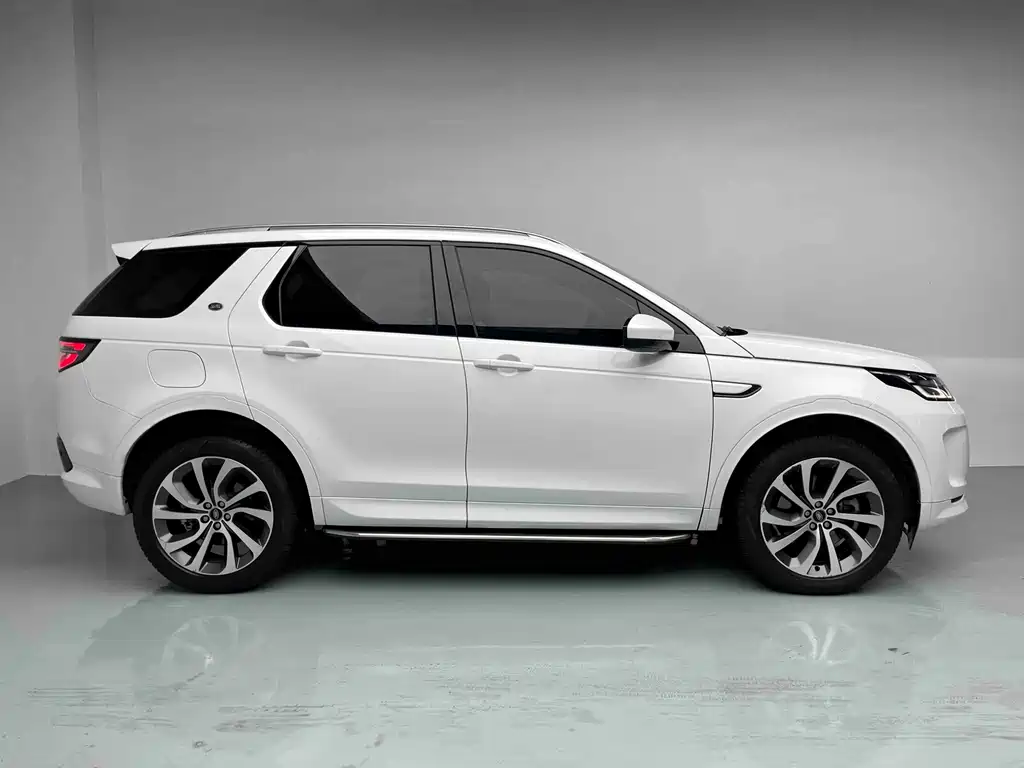 Land Rover Discovery Sport 2023 — фото 4