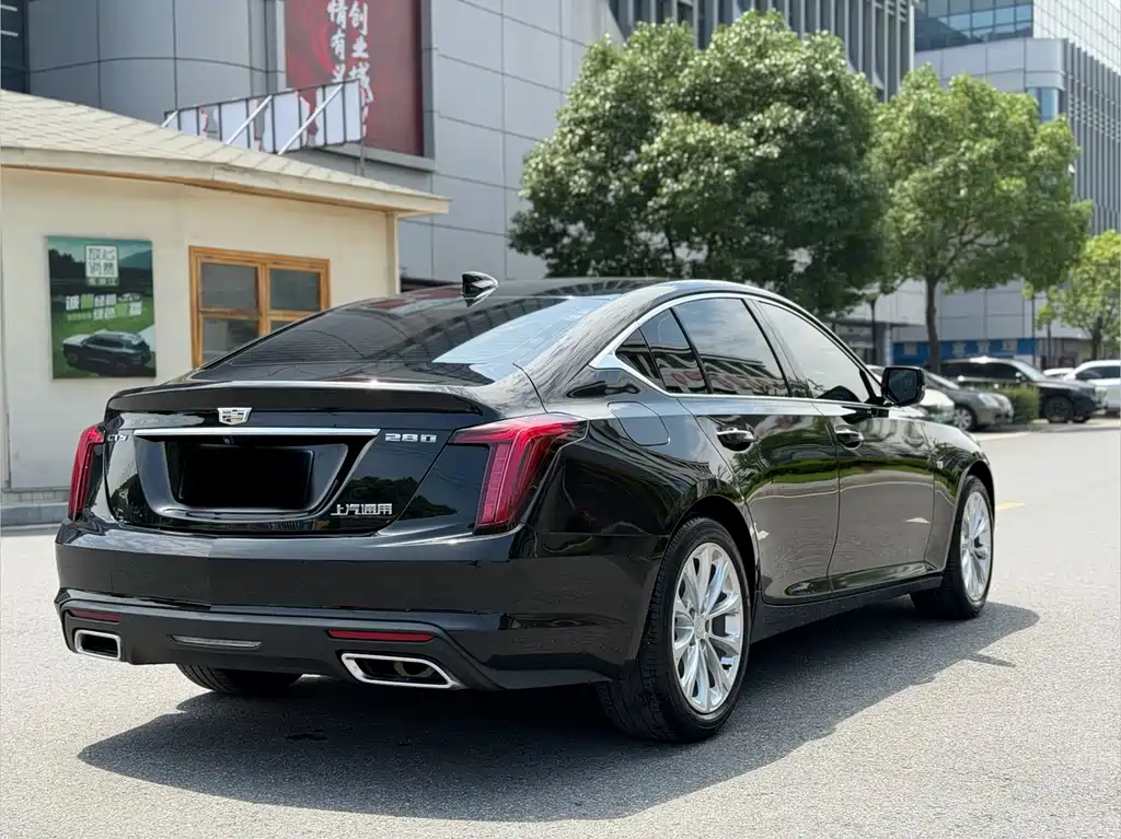 Cadillac CT5 2023 — фото 16