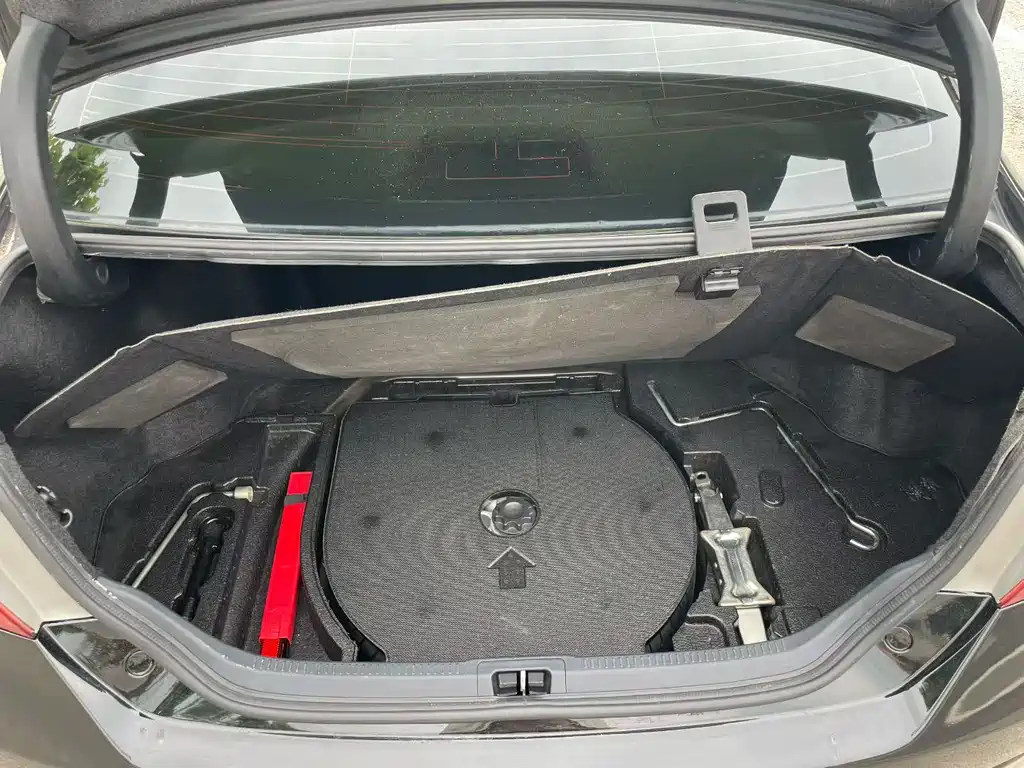 Toyota Camry 2014 — фото 9