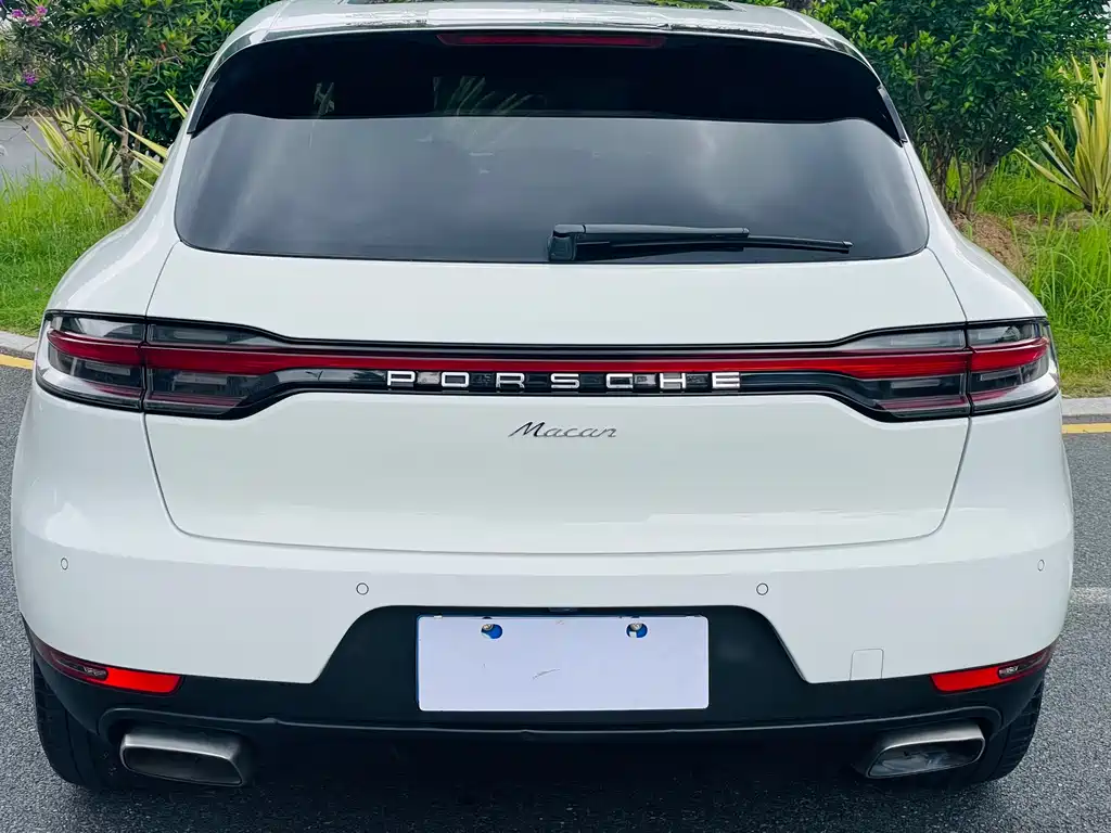 Porsche Macan 2019 — фото 21