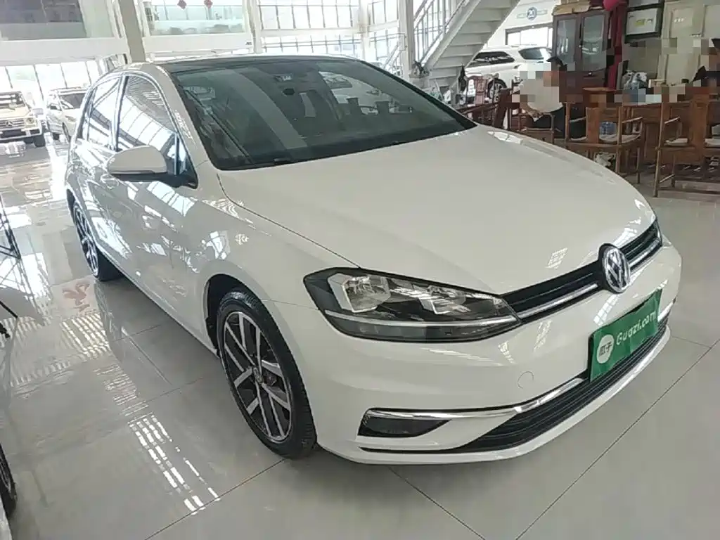 Volkswagen Golf 2020