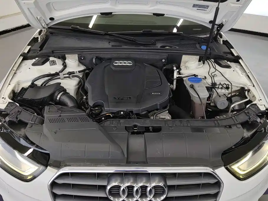 Audi A4L 2015 — фото 10