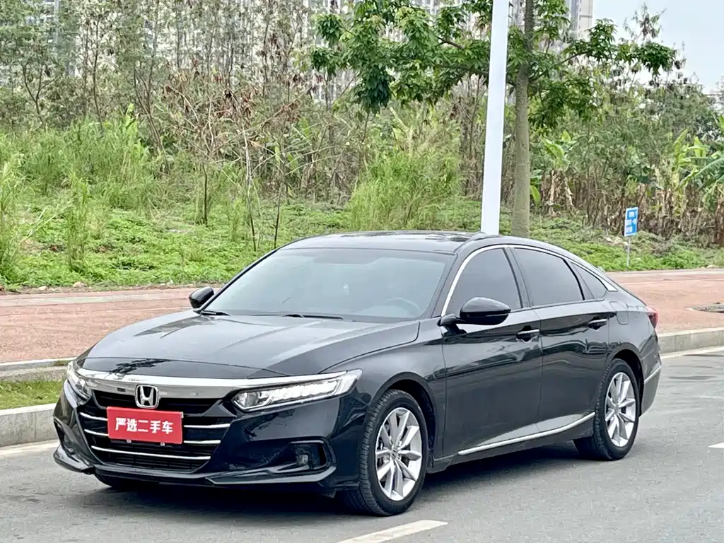 Honda Accord 2023 — фото 1