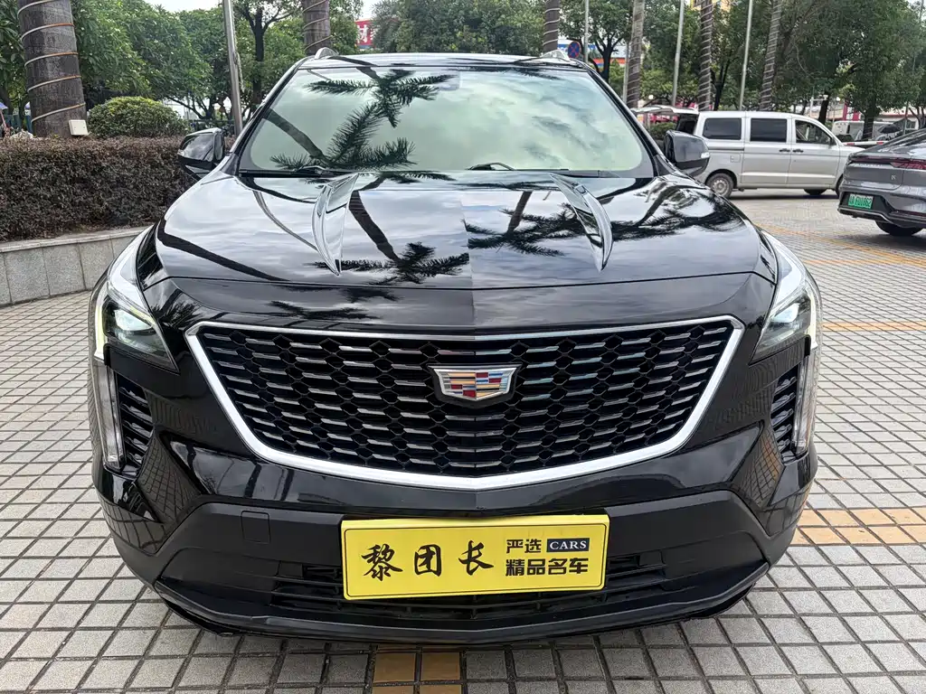 Cadillac XT4 2021 — фото 2
