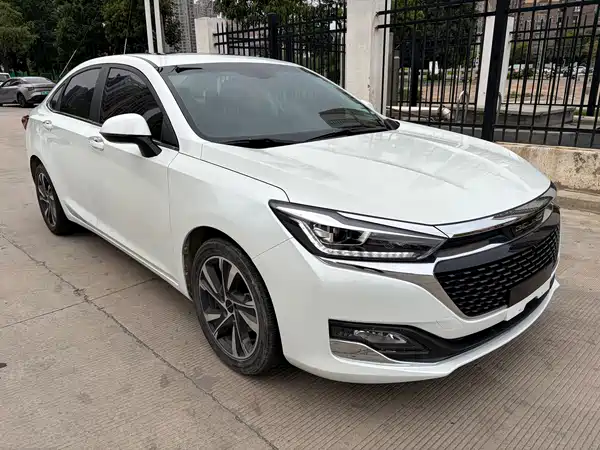 BAIC U7 2019