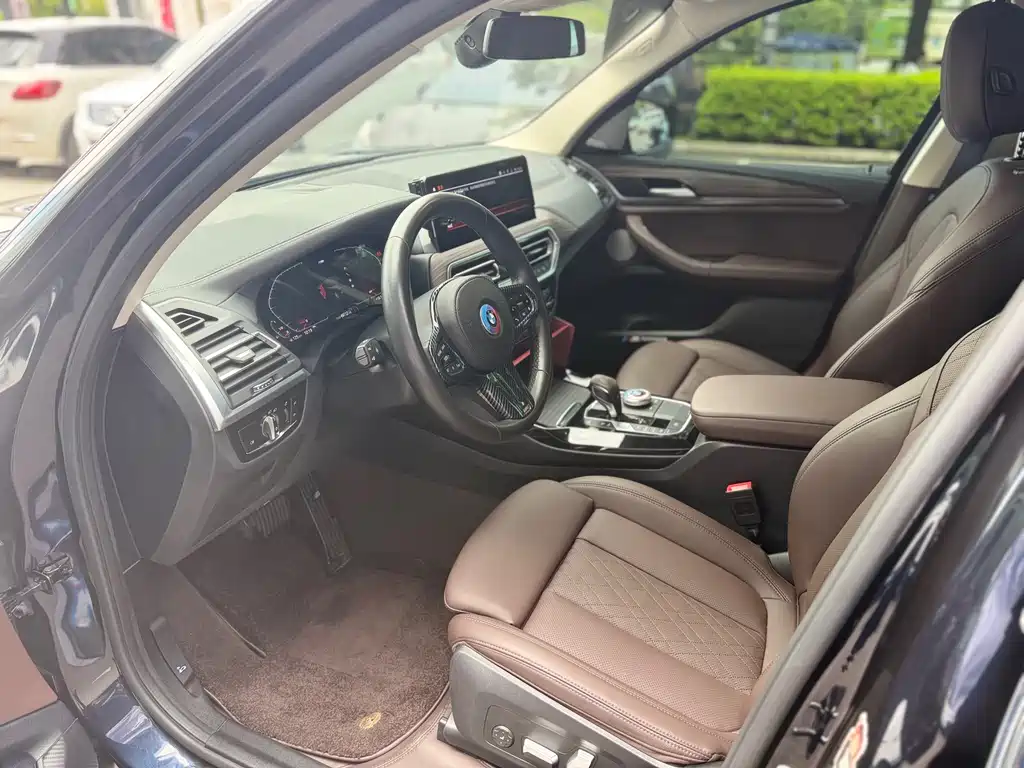 BMW X3 2022 — фото 13