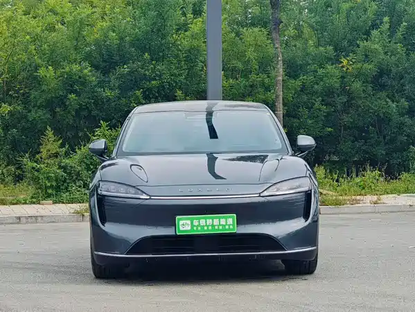 Luxeed R7 2024
