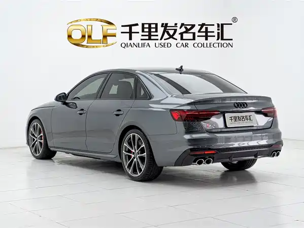 Audi S4 2024