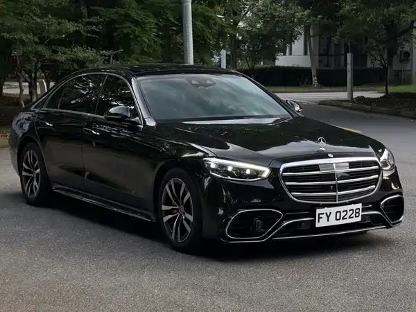 Mercedes-Benz S-Class 2021
