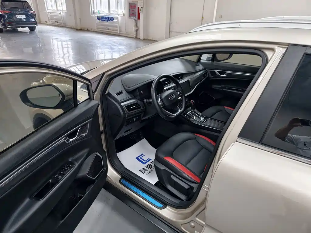 Geely Emgrand GS 2020 — фото 14