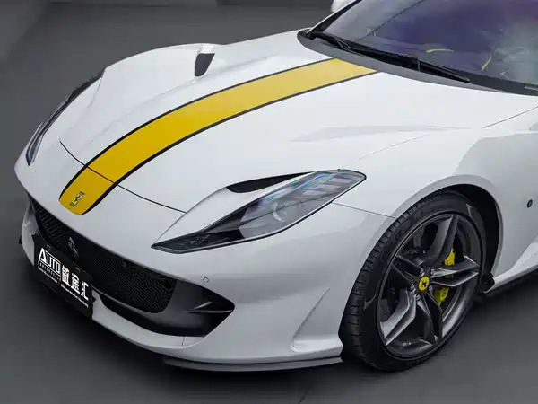 Ferrari 812 2017