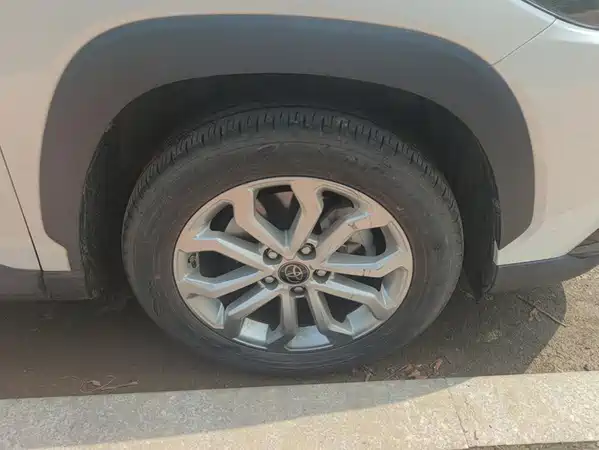 Toyota Frontlander 2023
