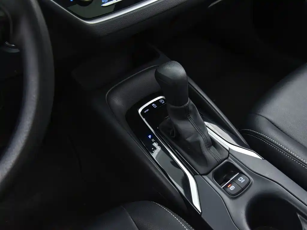 Toyota Corolla 2020 — фото 10