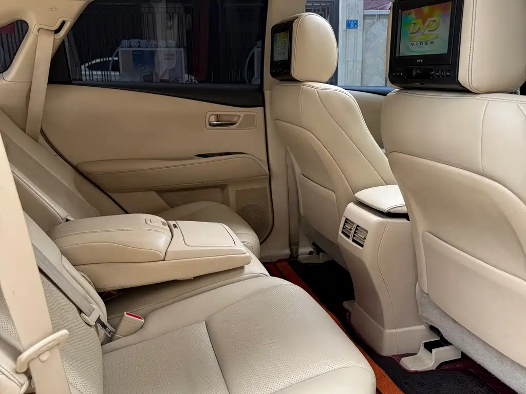 Lexus RX Classic 2013 — фото 17